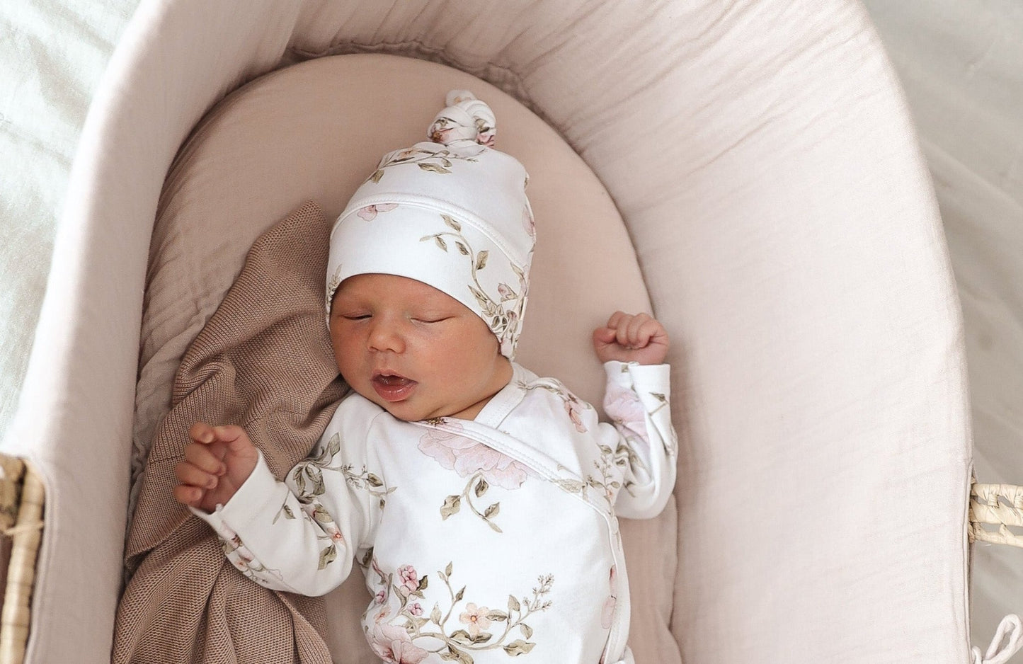 Cappellino neonato cotone biologico 62cm BOHO FLOWERS