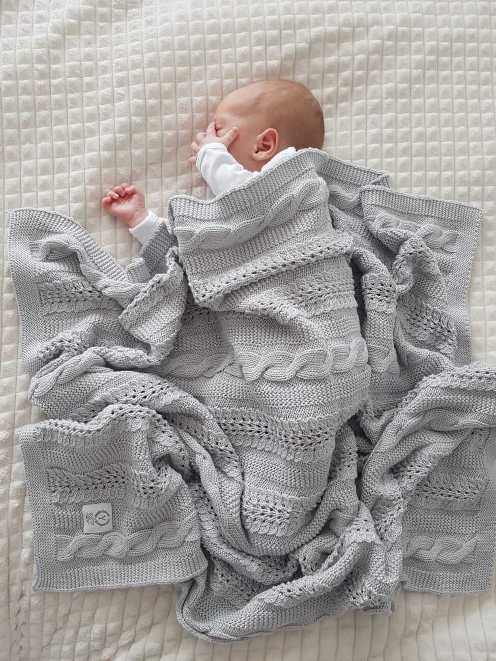 Copertina DREAMY grigio chiaro