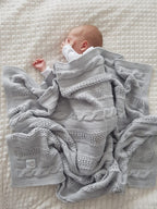 Copertina DREAMY grigio chiaro