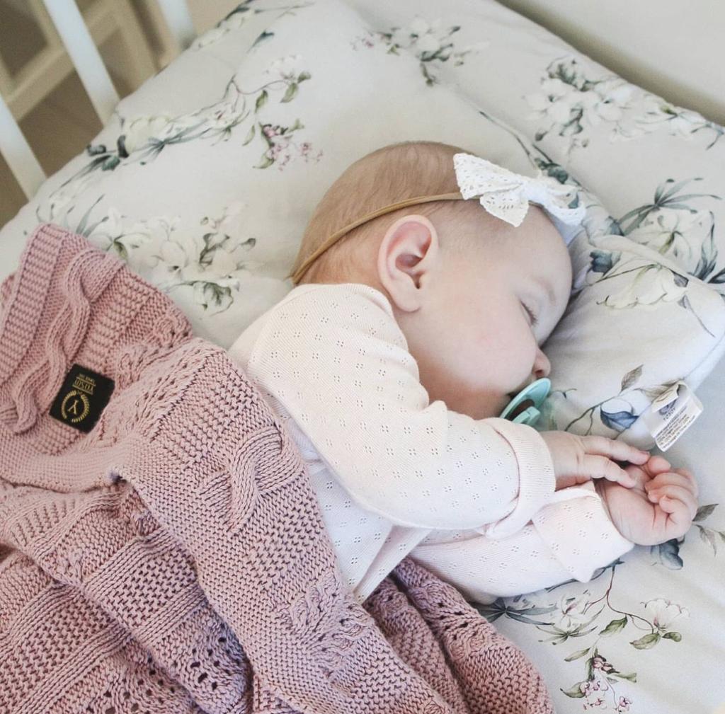 Copertina DREAMY rosa cipria